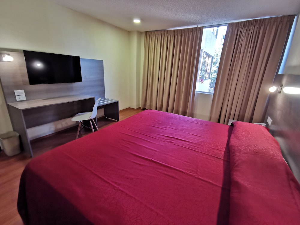 Business King bed Room photo 1
