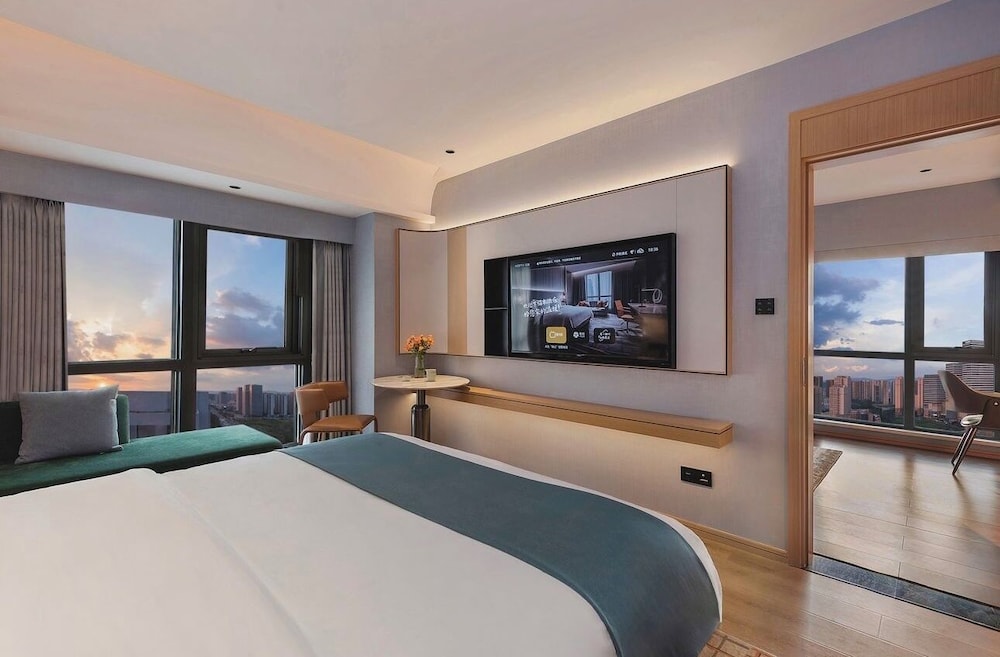 Deluxe Suite photo 2