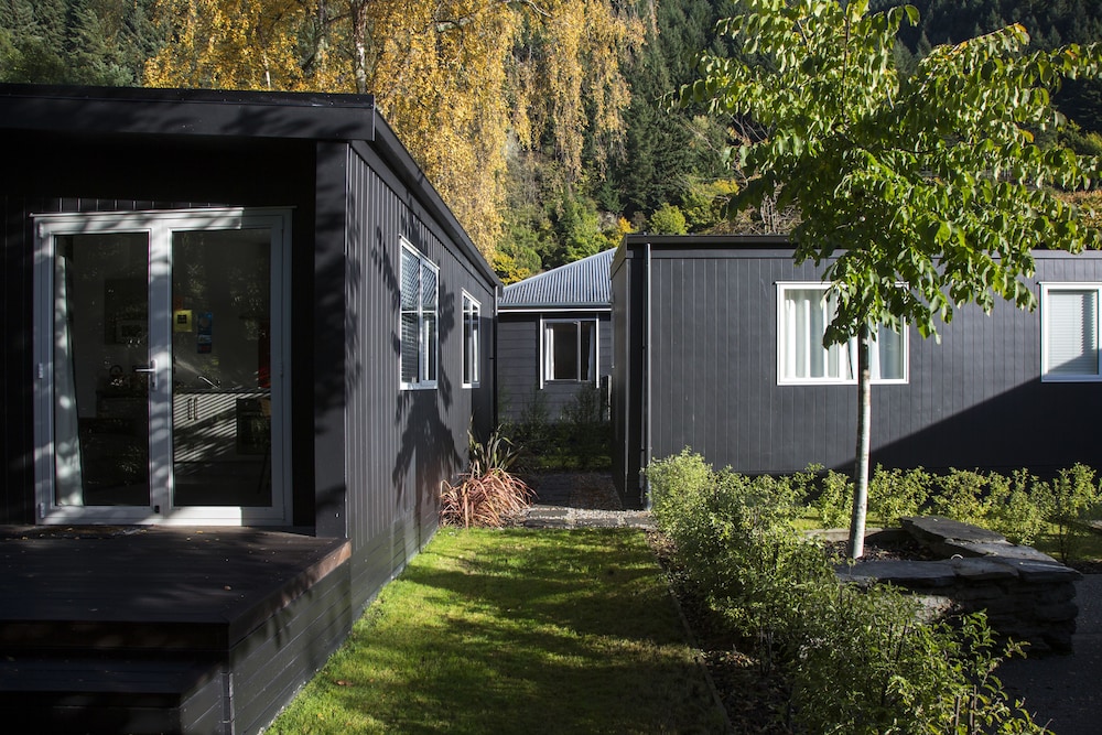Cabin, Multiple Beds (Pet Friendly) - Photo 7