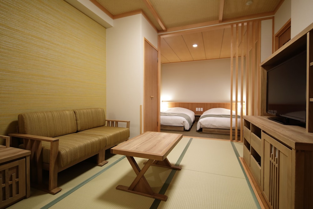 Deluxe Twin Room, Non Smoking - Photo 8