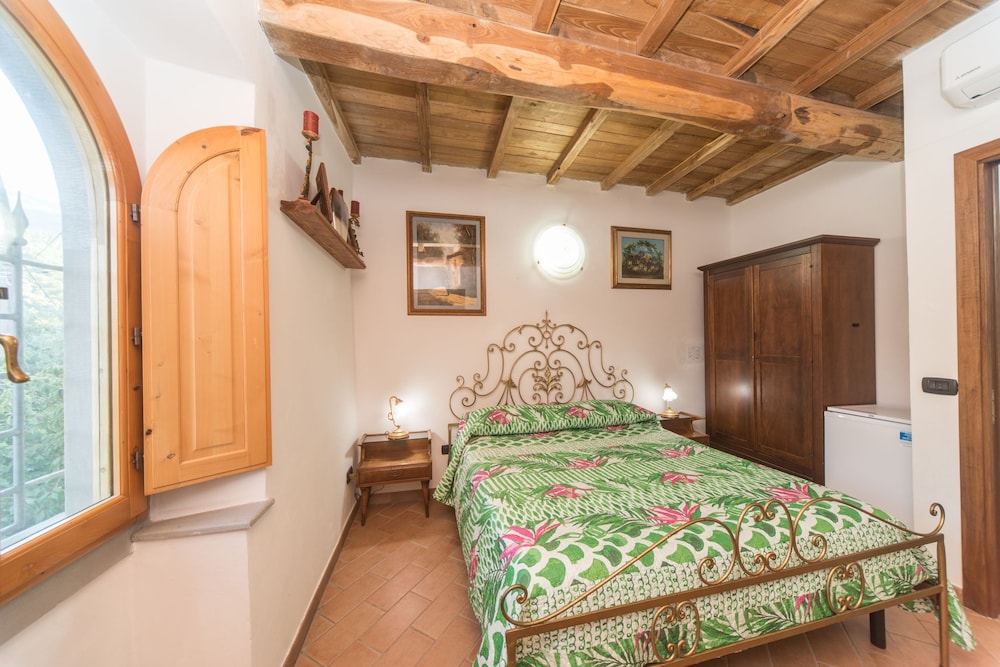 Double Room, 1 Bedroom (Oliva) photo 1