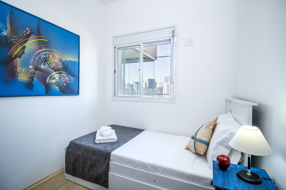 Apartment - Photo 2