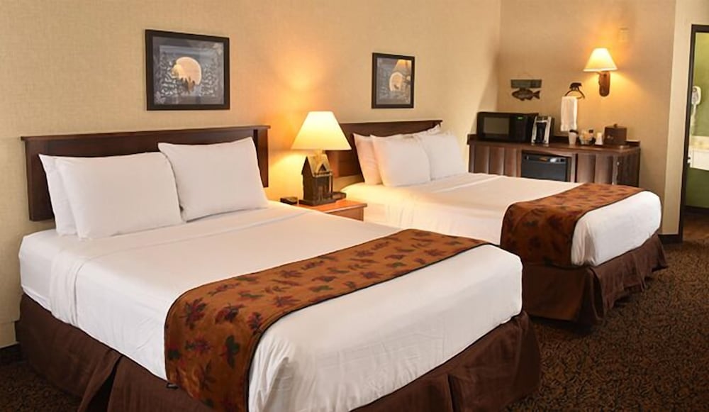 Room, Multiple Beds, Non Smoking - Photo 1