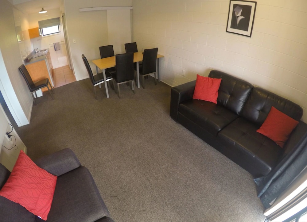 Standard Room, 2 Bedrooms, Kitchenette photo 3