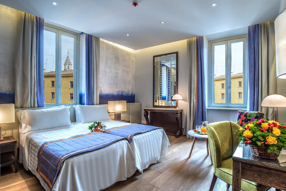 Deluxe Double or Twin Room photo 2