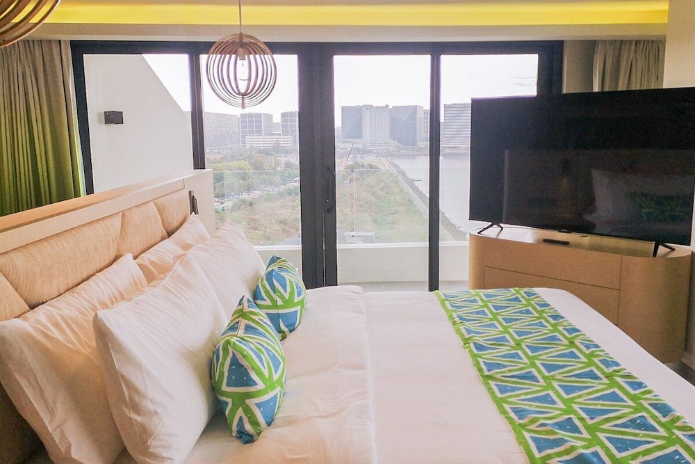 Premier Room, Bay View - Photo 2
