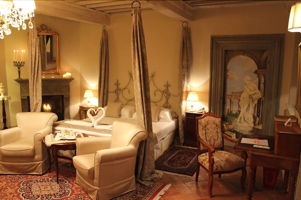 Exclusive Suite, 1 Queen Bed, Sauna photo 2
