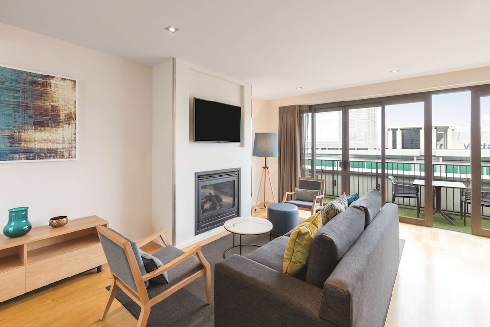 Premier 2 Bedroom Apartment with Balcony