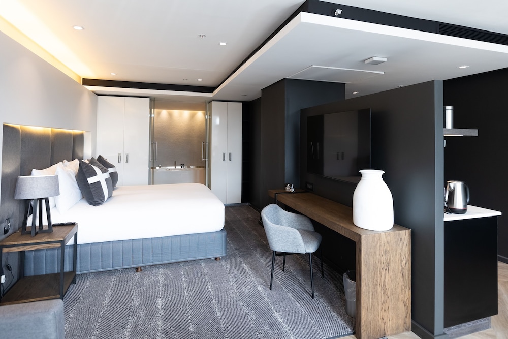 Luxury Room - Photo 2