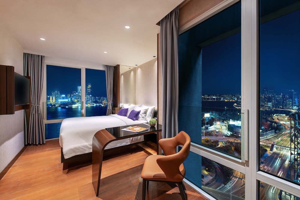 Deluxe Harbour Room
