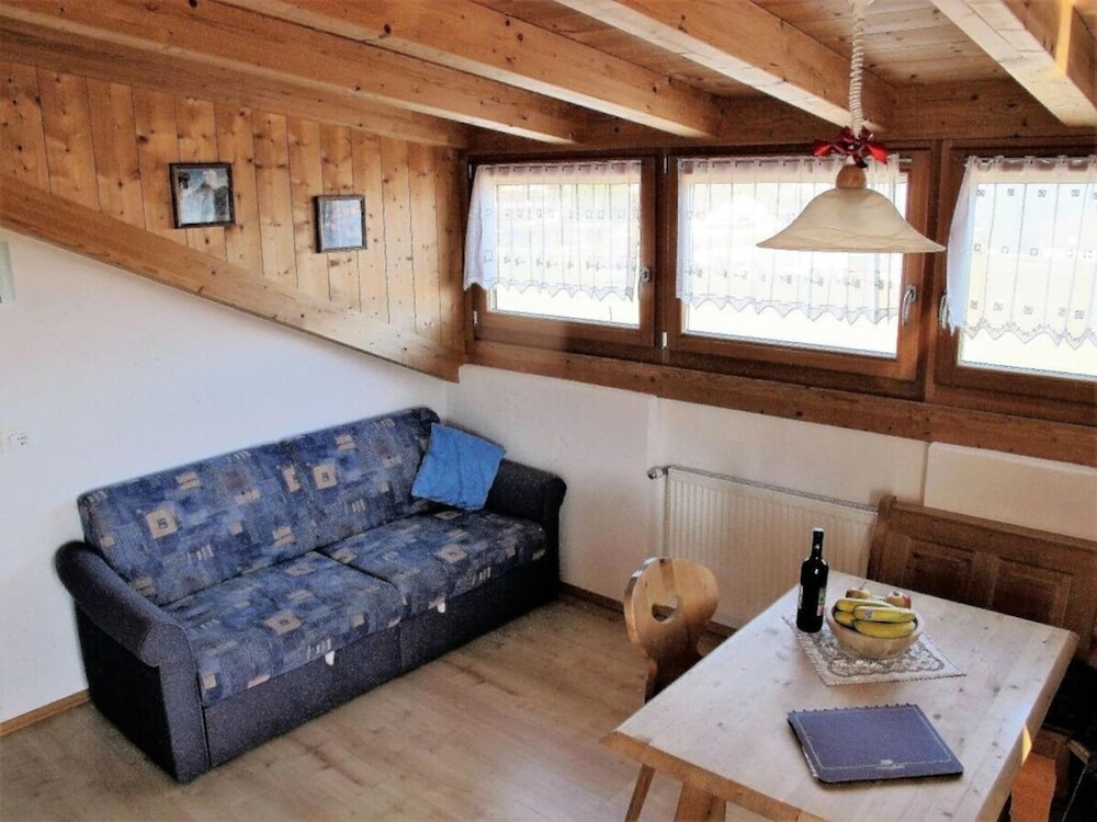 Apartment photo 3
