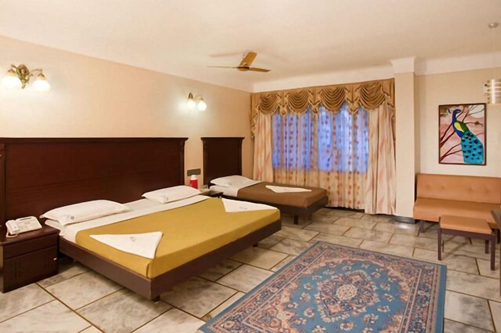 Deluxe Triple Room, 1 Bedroom, Non Smoking photo 1