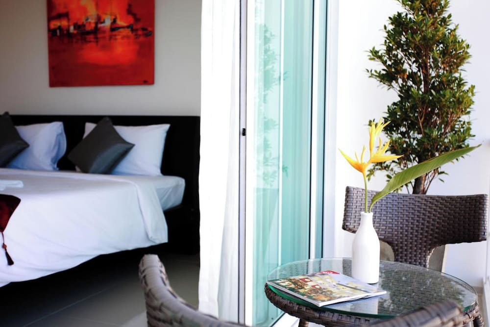 Deluxe Room - Photo 2