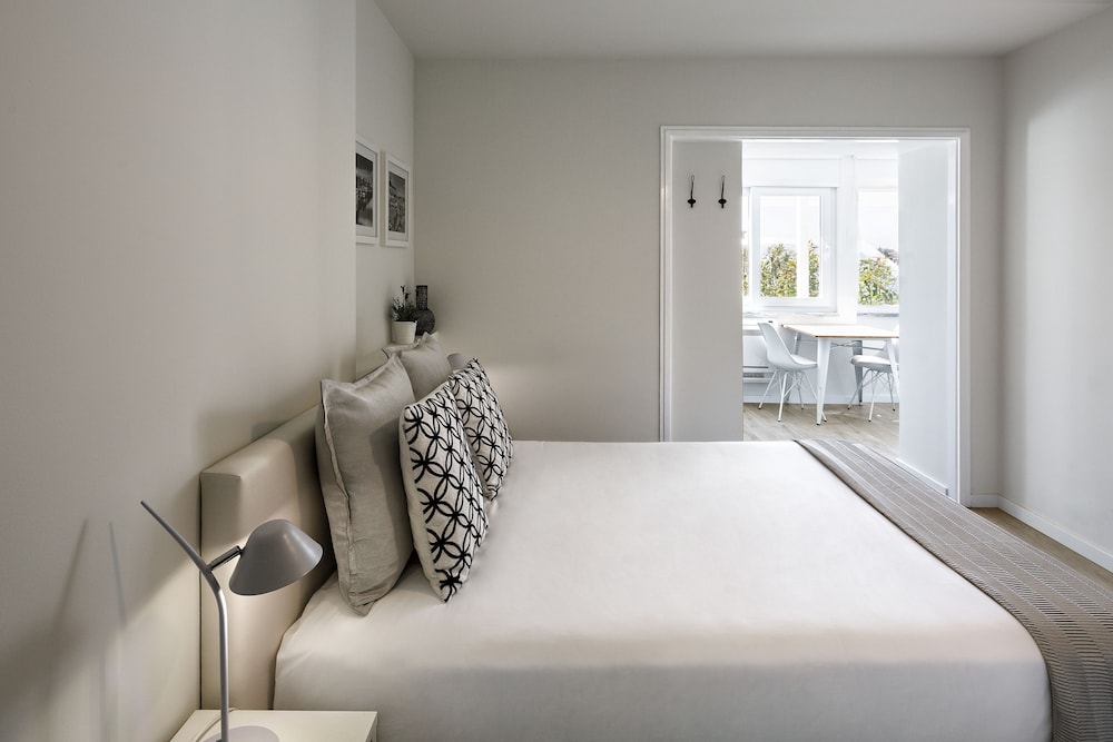 Suíte Estúdio Deluxe, 1 Cama de Casal, Não Fumadores, Vista para a Cidade