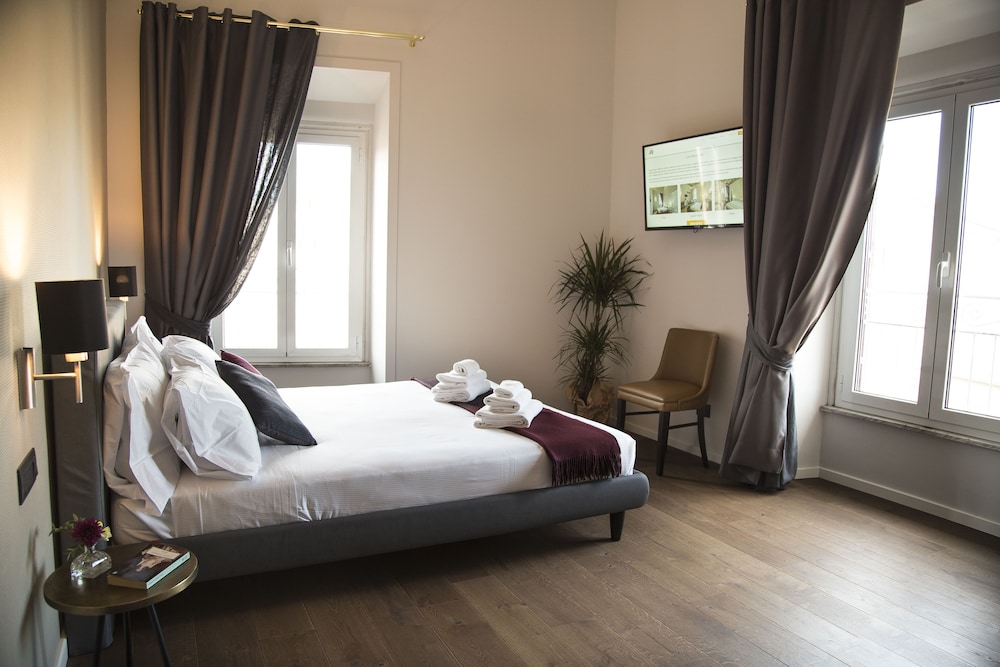 Deluxe Triple Room photo 2
