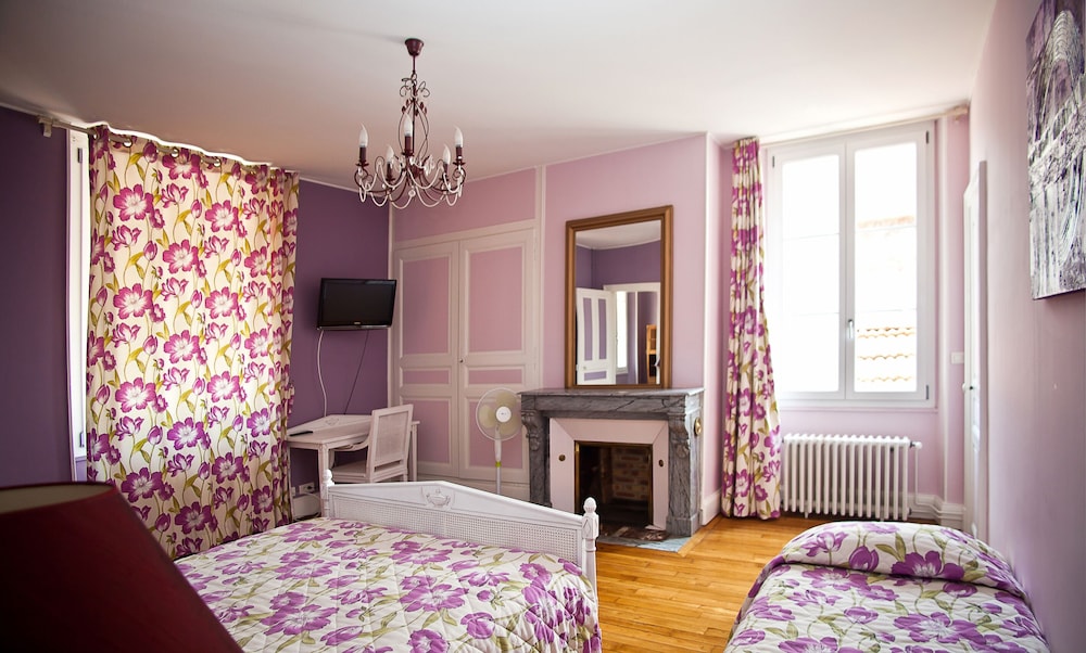 Design Triple Room, Ensuite (La Violette) photo 3