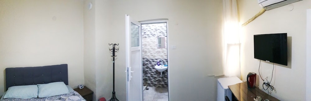 Standard Apartment photo 3