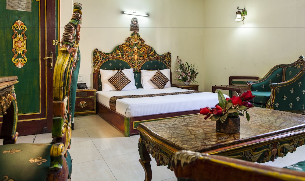 Executive Room, 1 Queen Bed photo 1
