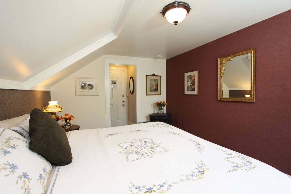 Room (Harmony with detached bath) photo 2
