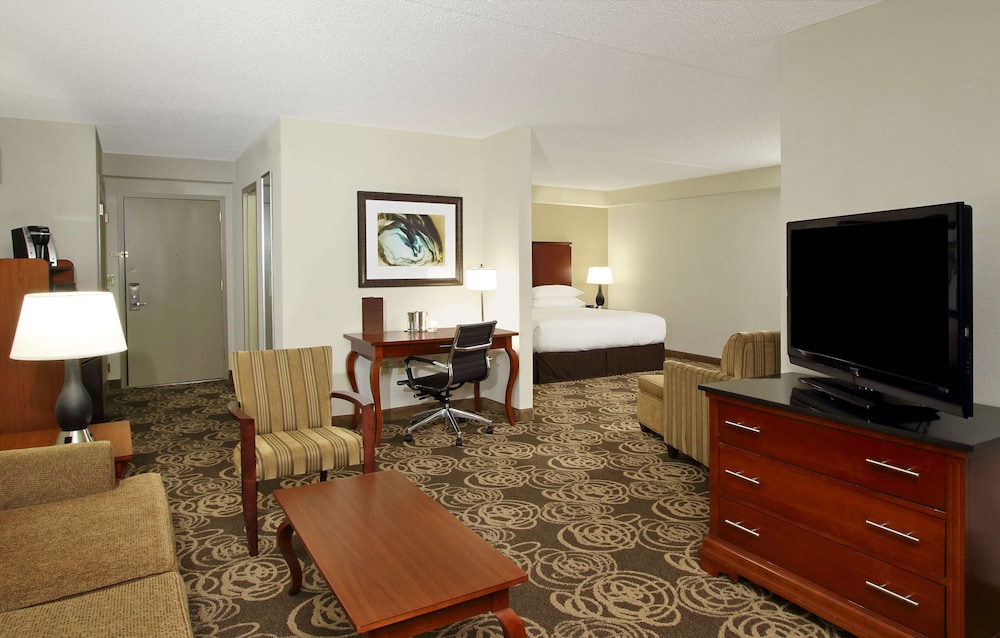 Junior Suite, 1 King Bed, Non Smoking - Photo 3