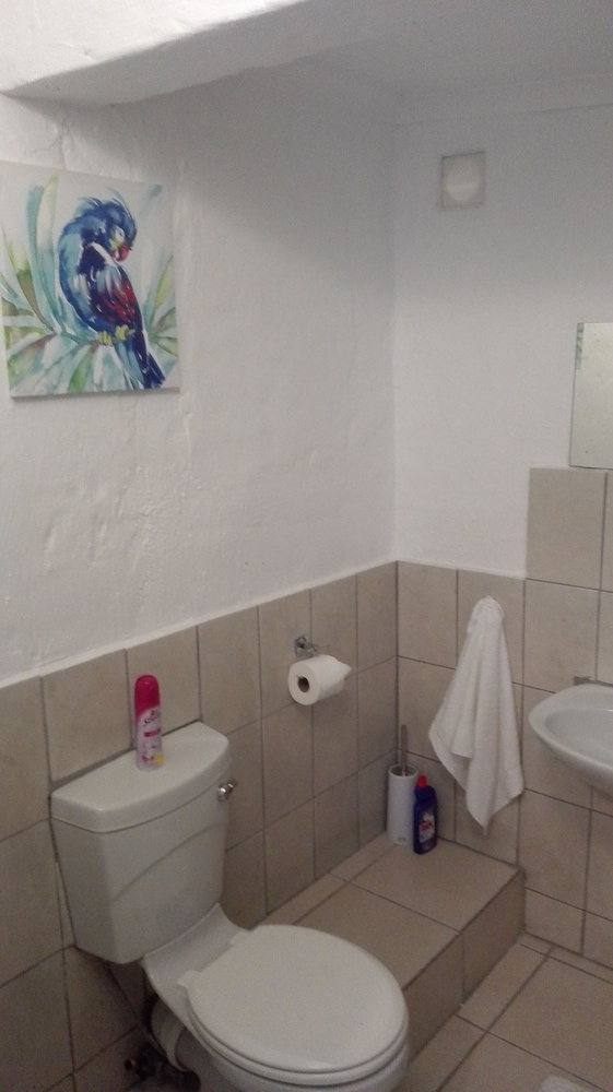Basic Double Room, 1 Double Bed (Goodnews Cottage) photo 2