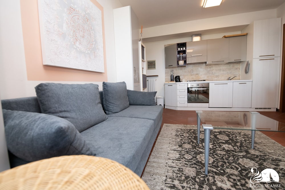 Apartment photo 3