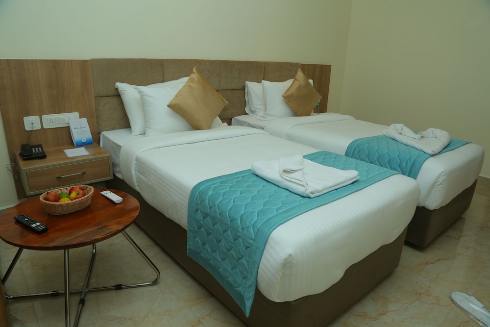 Deluxe Room, 2 Twin Beds - Photo 2