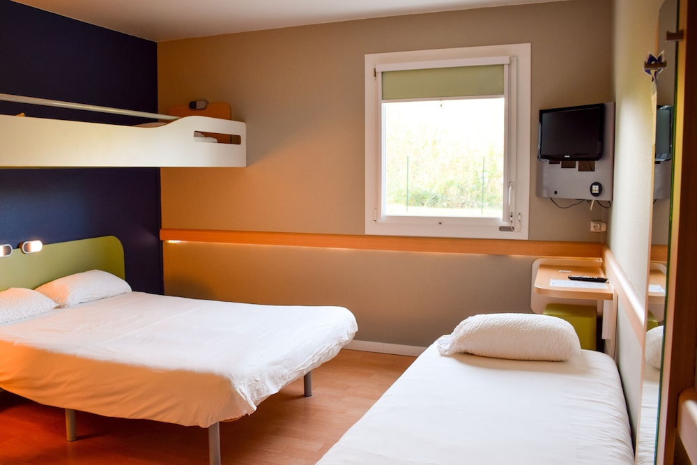 Triple Room, Multiple Beds photo 2