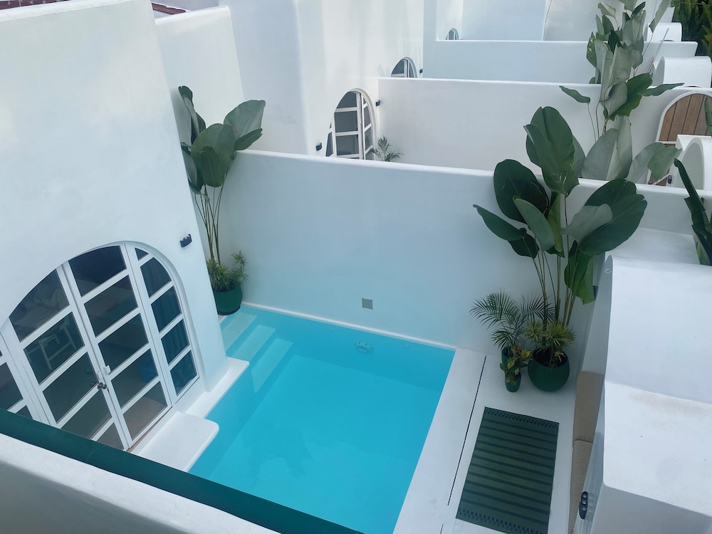 Deluxe Suite, Patio