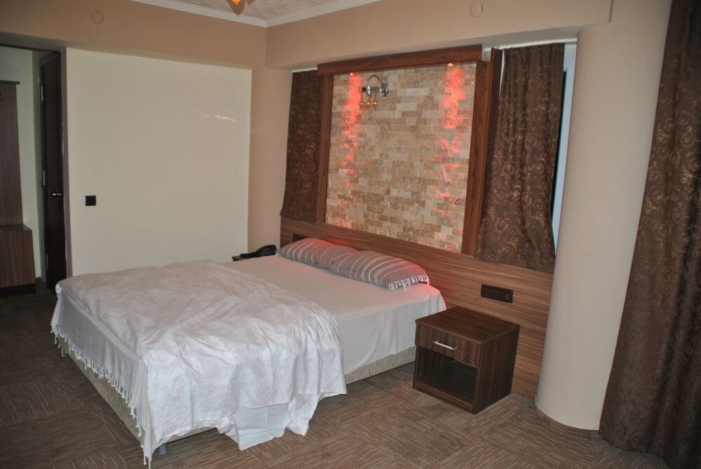 Standard Double Room photo 3