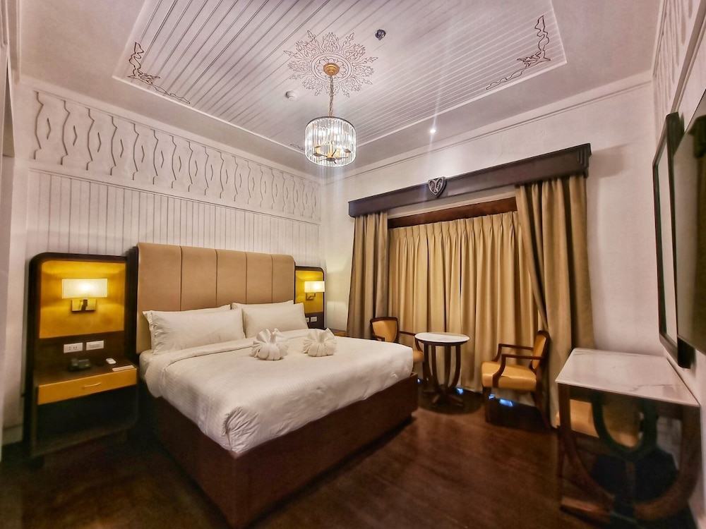 Deluxe Room - Photo 1