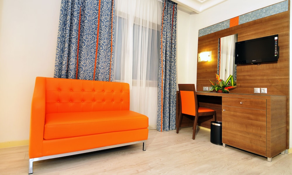 Senior Suite, 2 Bedrooms photo 3