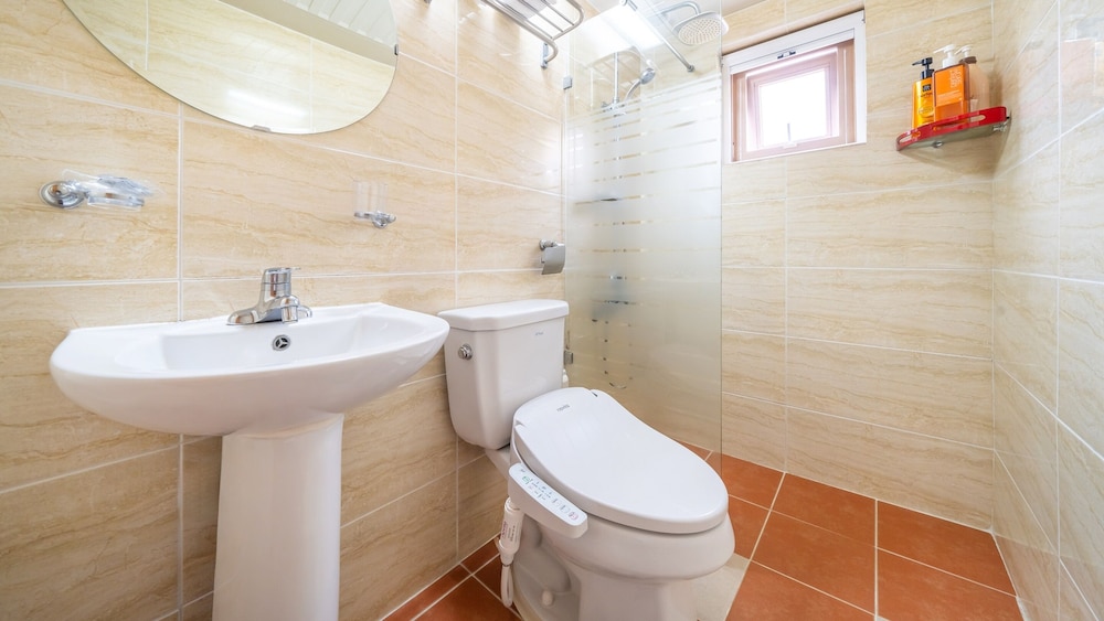 Basic Room, 1 Bedroom (Ilang Ilang (Duplex/Spa/Private BBQ)) - Photo 12