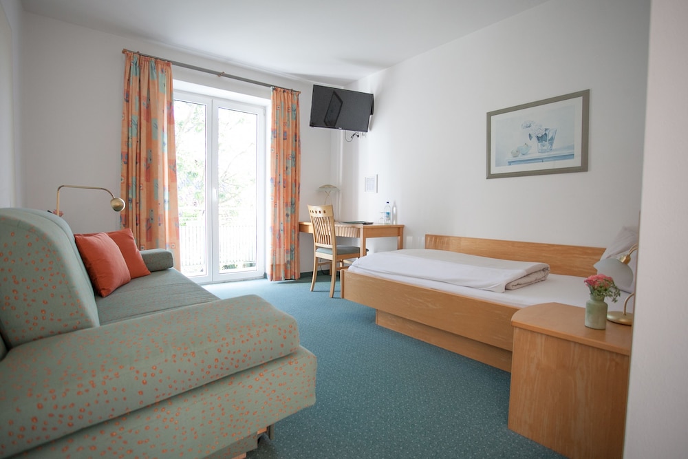 Single Room photo 1