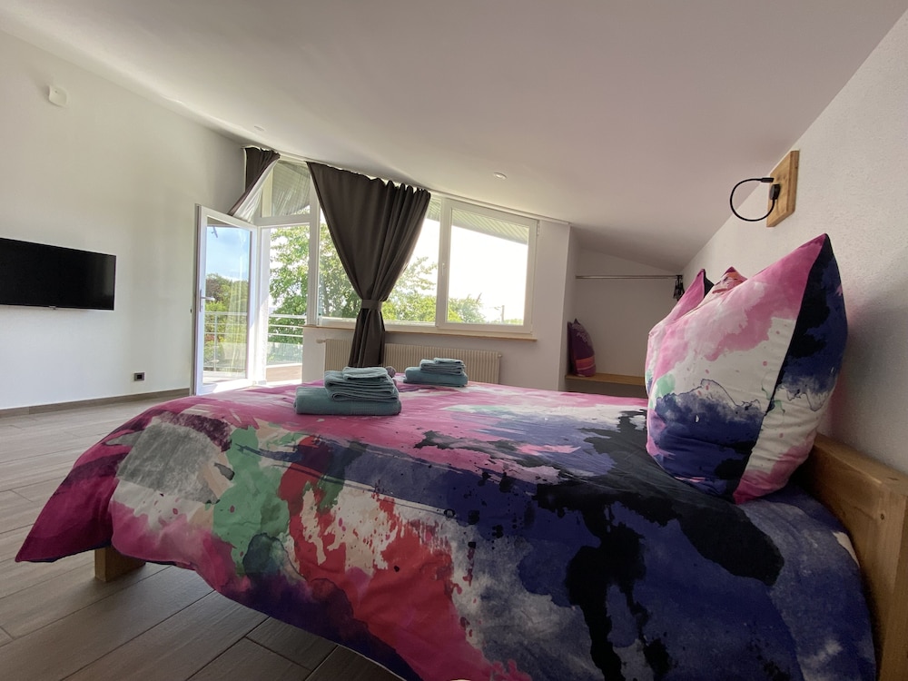 Comfort Double Room, Ensuite, Garden View (Chambre Granny) - Photo 32