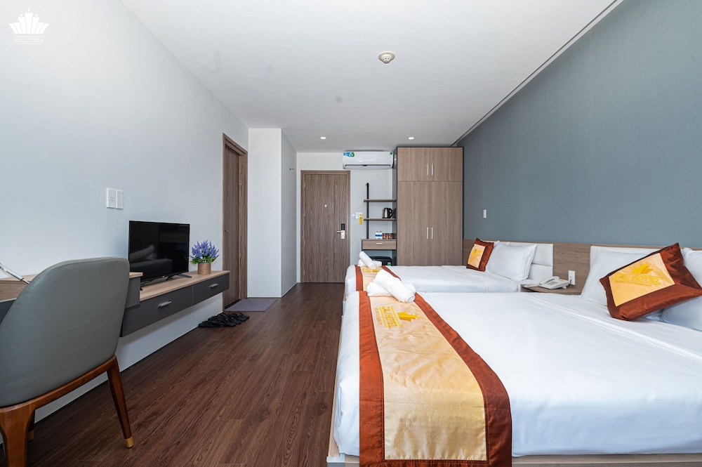 Premier Room, 2 Queen Beds, Bay View photo 3