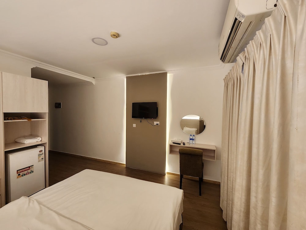 Standard Room photo 2