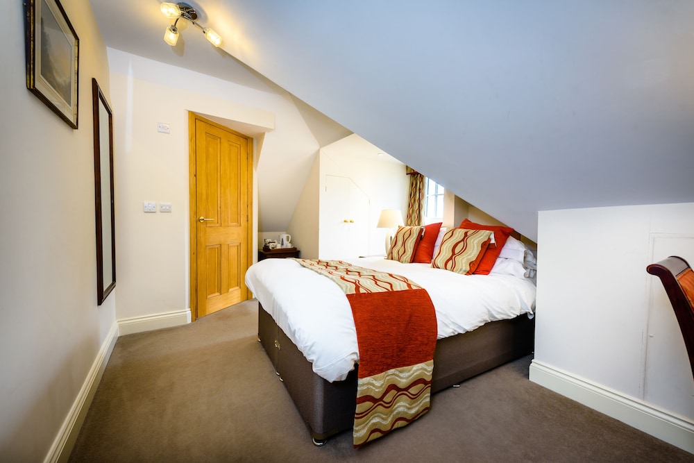 Business Double Room Single Use, 1 Double Bed, Ensuite, Garden View photo 3