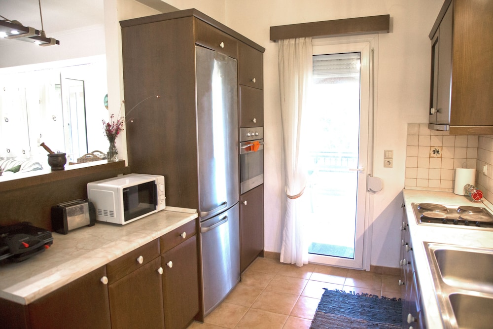 Family Villa, 4 Bedrooms, Mountain View, Mountainside photo 3