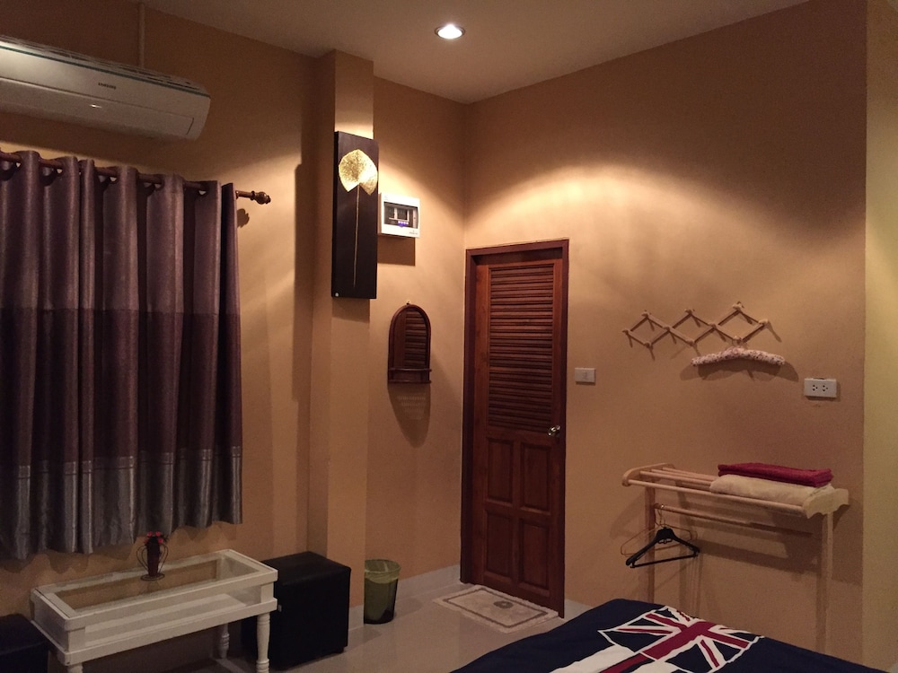 Standard Room photo 3