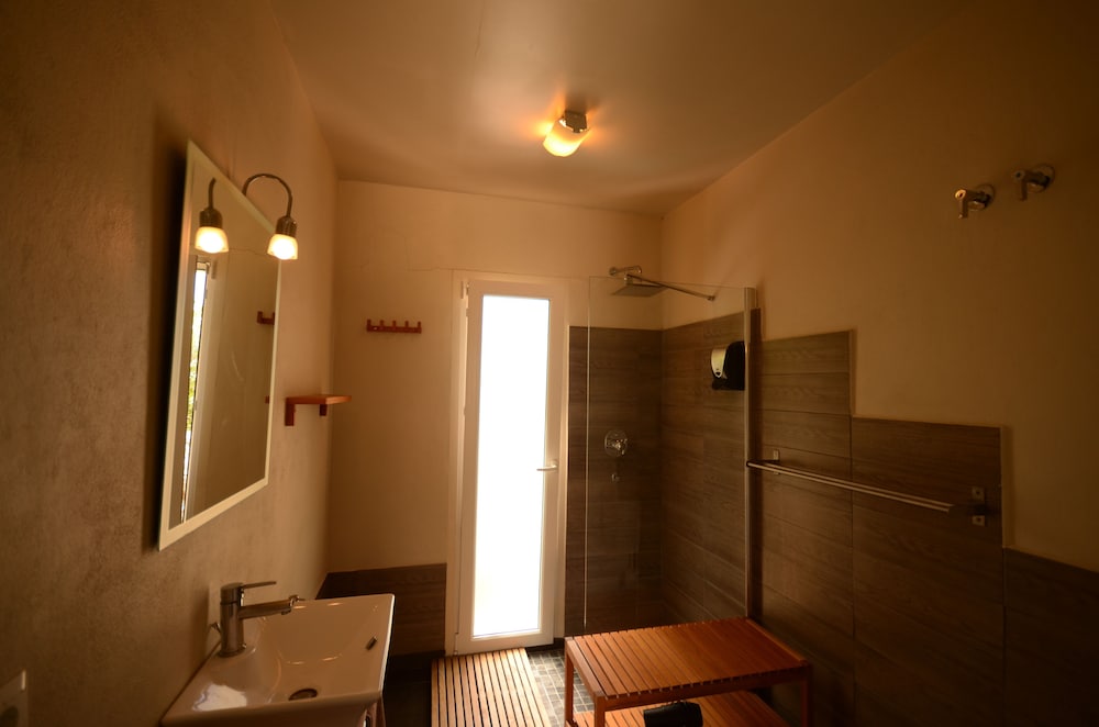 Standard Room (Wood or Fire) photo 2