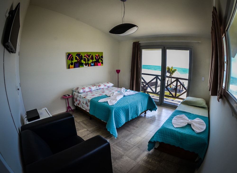 Luxury Triple Room, Beach View photo 1