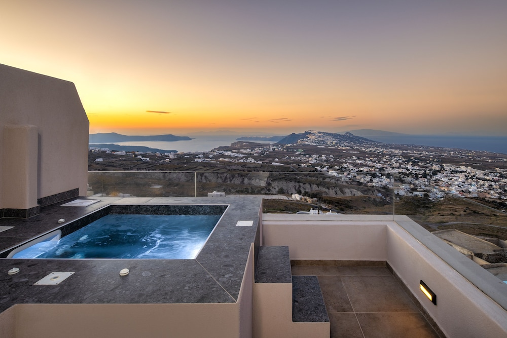 Villa, Heated Tub, Sea View (Villa U)