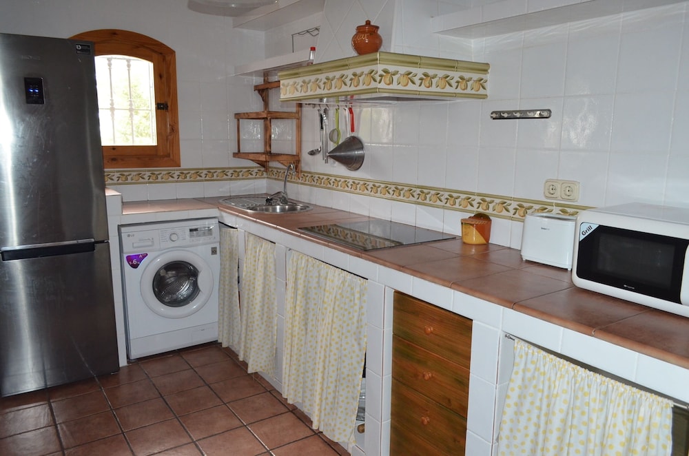 Comfort House, 2 Bedrooms, Non Smoking photo 3