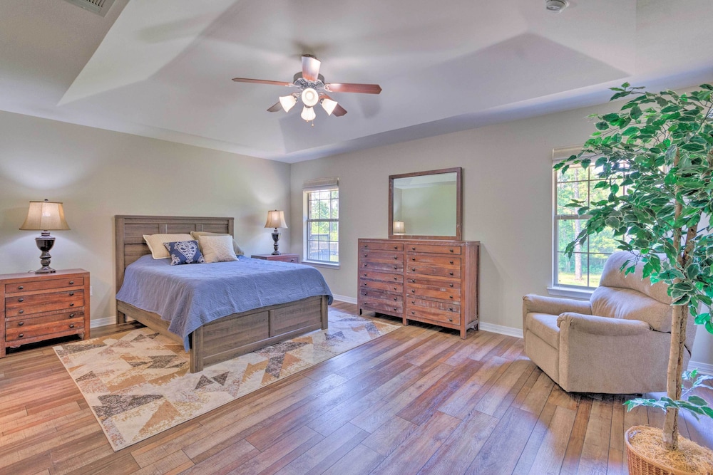 House (4 Bedrooms) photo 1