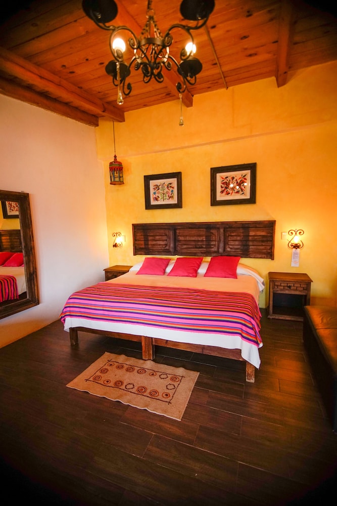 Junior Room, Terrace, Hill View photo 3