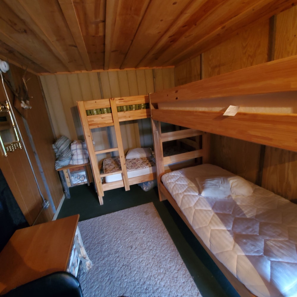 Cabin photo 1
