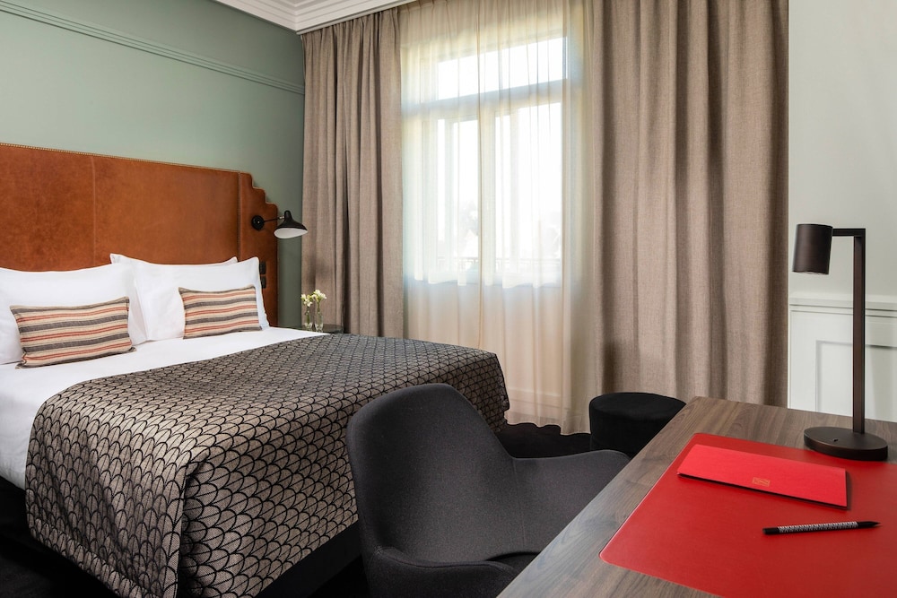 Superior Room, 1 Queen Bed - Photo 1