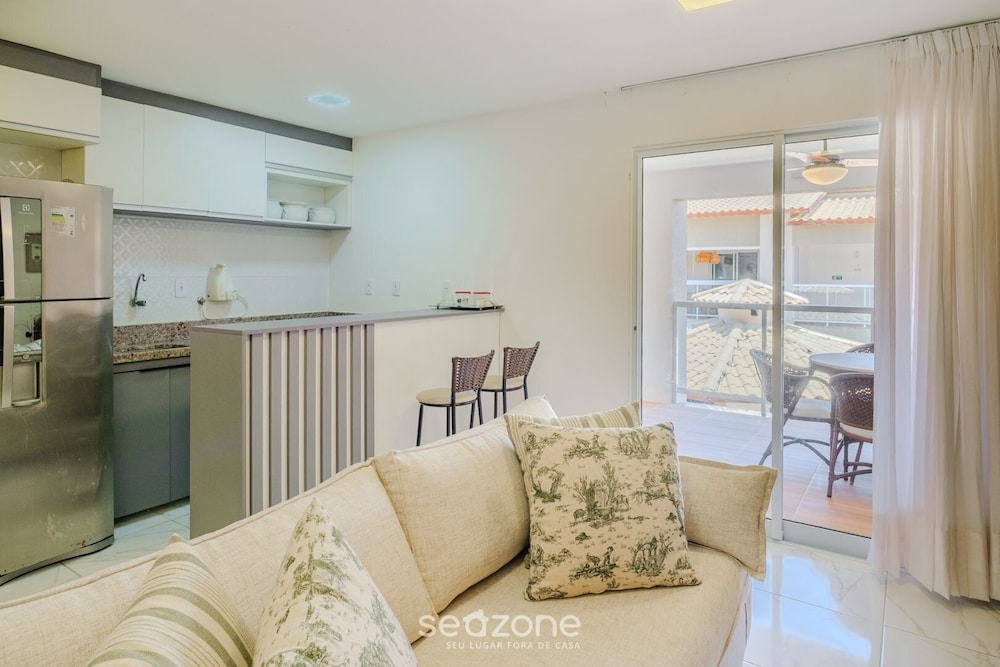 Basic Apartment photo 3