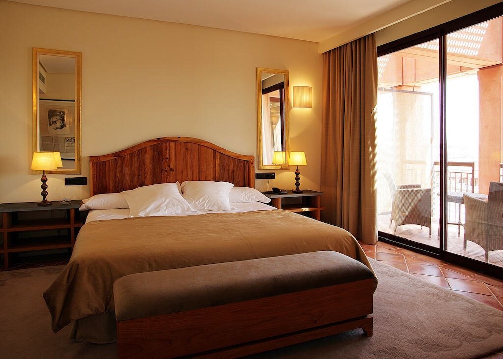 Suite, Terrace, City View photo